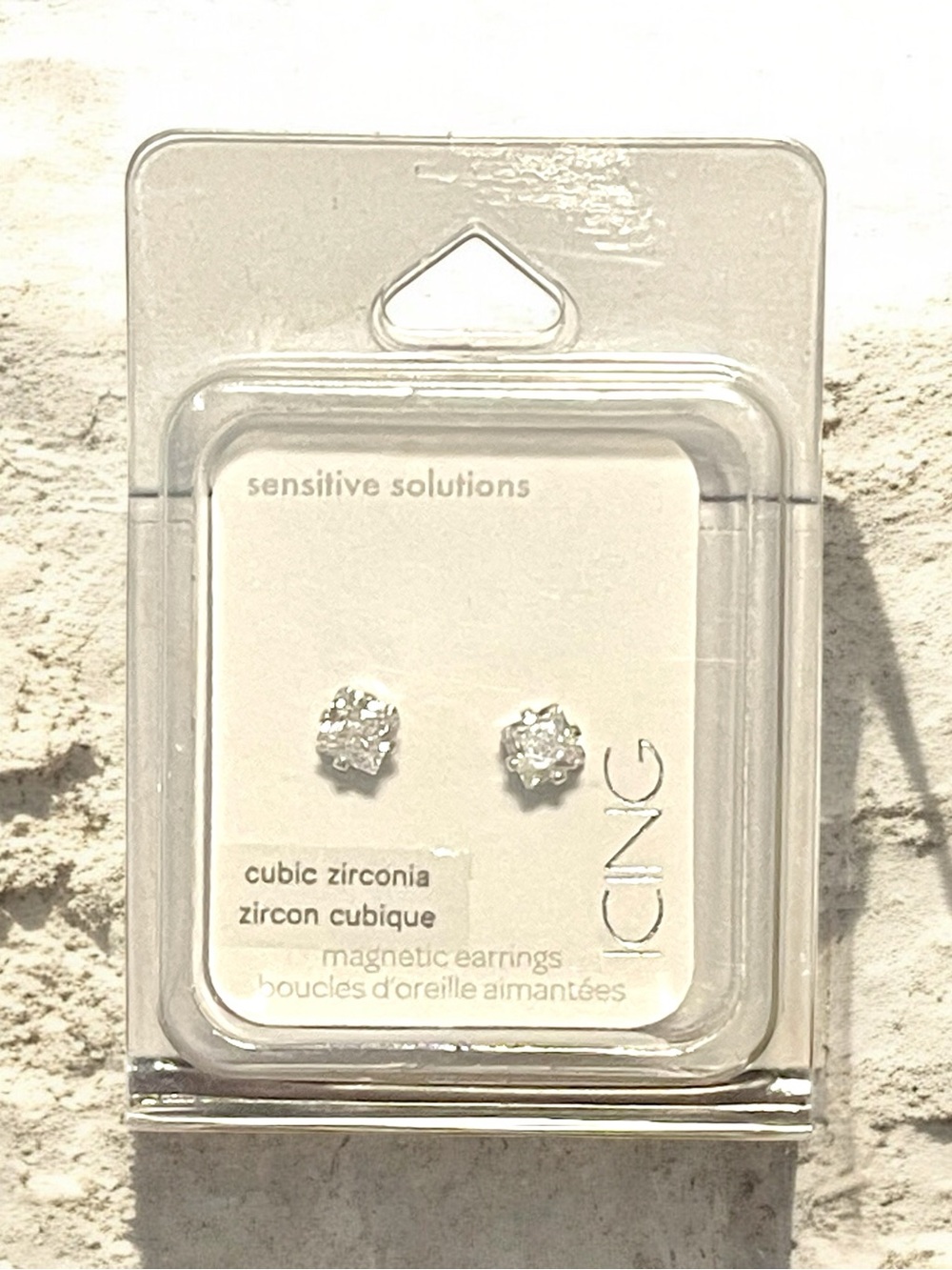 New Magnetic Cubic Zirconia Stud Earrings - Silver